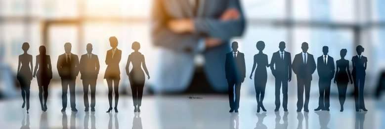 Eine sorgfältige Planung und klare Definition der Aufgabenbereiche sind essentiell